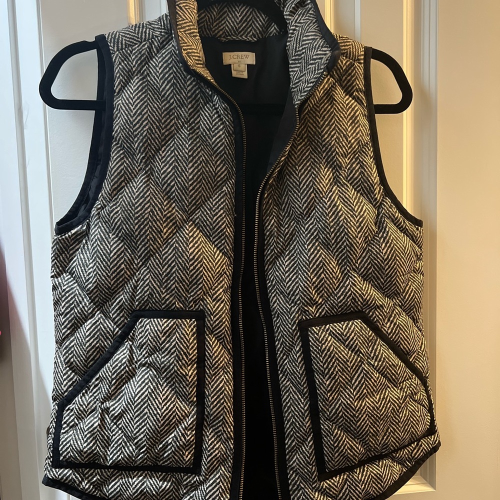 Jcrew Herringbone Excursion Quilted Puffer Vest Jacket Size M